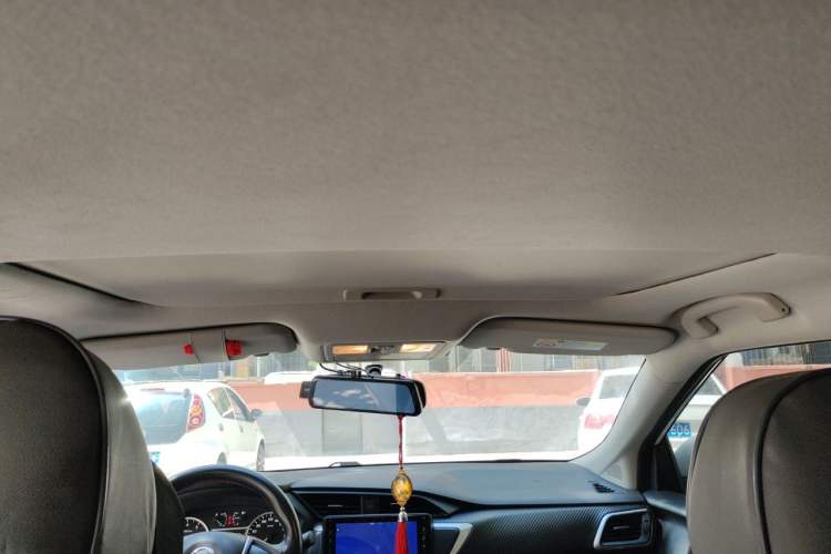Used Nissan Lannia 2020 1.6L CVT Cool Edition Headliner