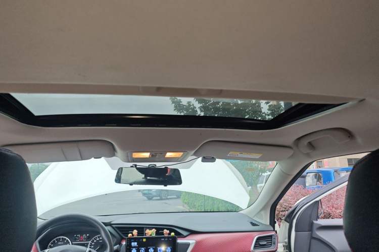 Used Nissan Lannia 2020 1.6L CVT Cool Edition Headliner