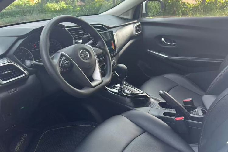 Used Nissan Lannia 2020 1.6L CVT Cool Edition Interior 2