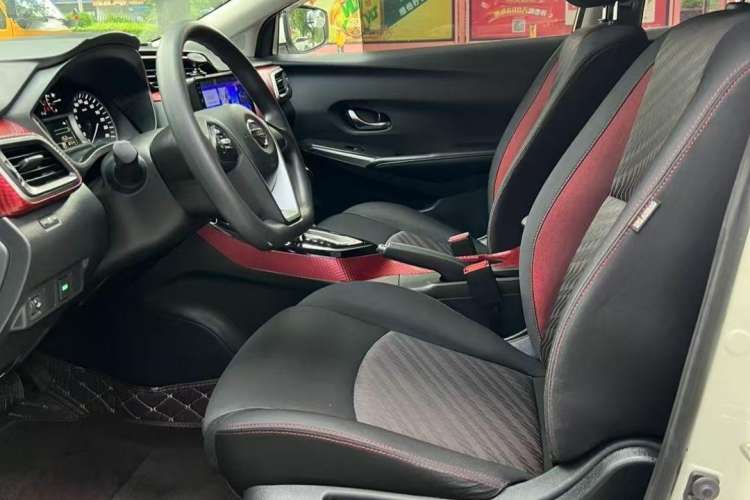 Used Nissan Lannia 2020 1.6L CVT Cool Edition Interior 2