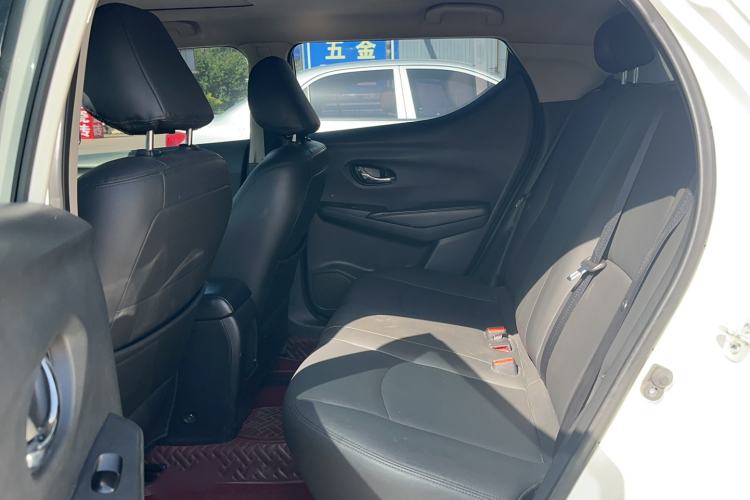 Used Nissan Lannia 2020 1.6L CVT Smart Connect Smart Cool Edition Interior 3