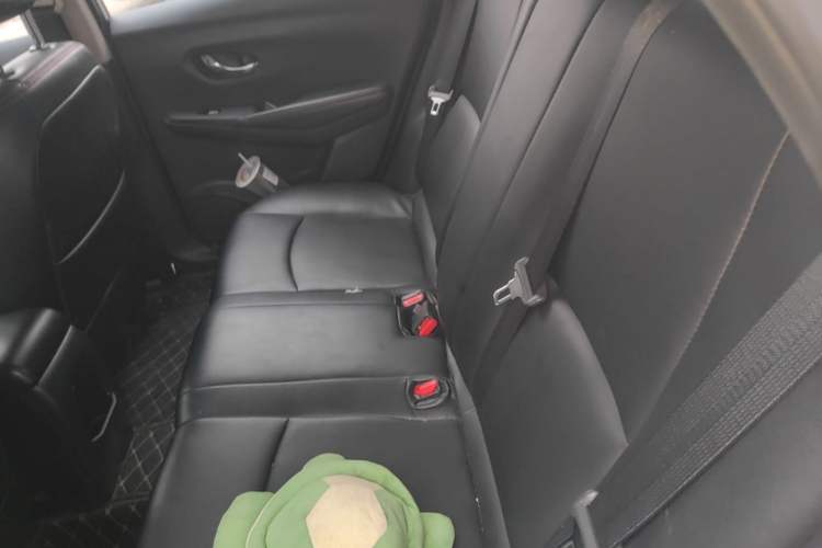 Used Nissan Lannia 2020 1.6L CVT Smart Connect Smart Cool Edition Interior 4