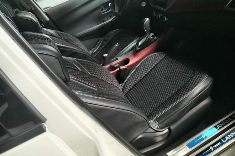 Used Nissan Lannia 2020 1.6L CVT Cool Edition Interior 6