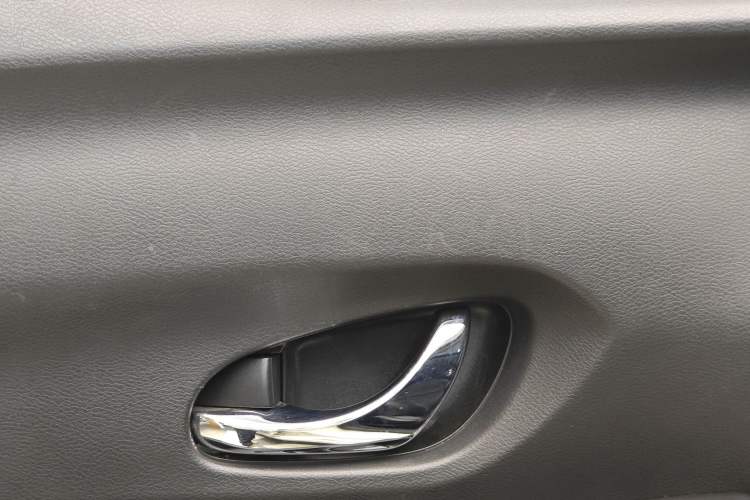 Used Nissan Lannia 2020 1.6L CVT Cool Edition Interior 7