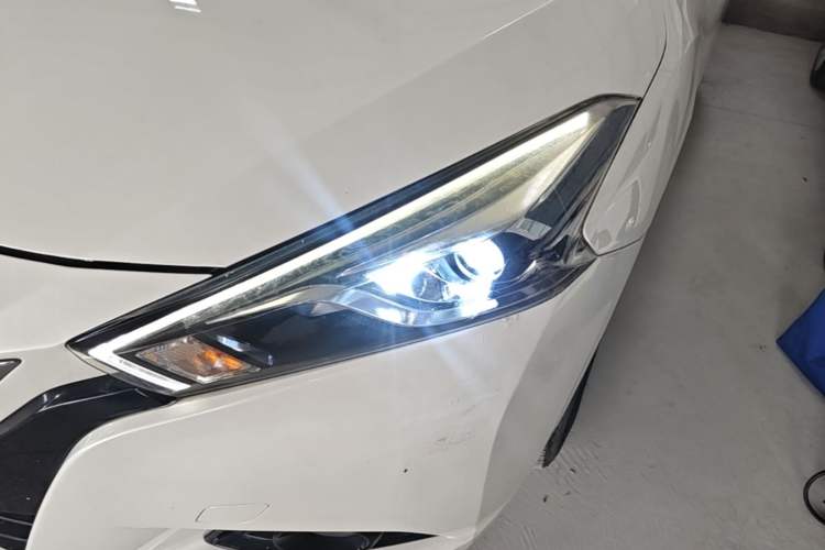 Used Nissan Lannia 2020 1.6L CVT Cool Edition Left Front Headlight