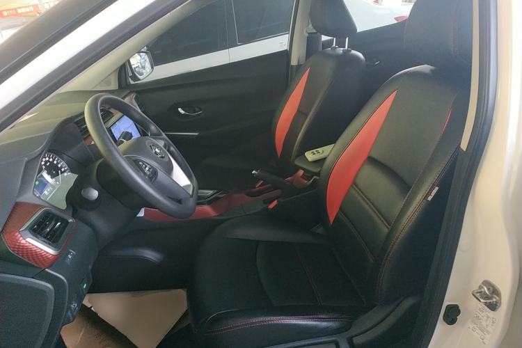 Used Nissan Lannia 2020 1.6L CVT Cool Edition Left Front Seat