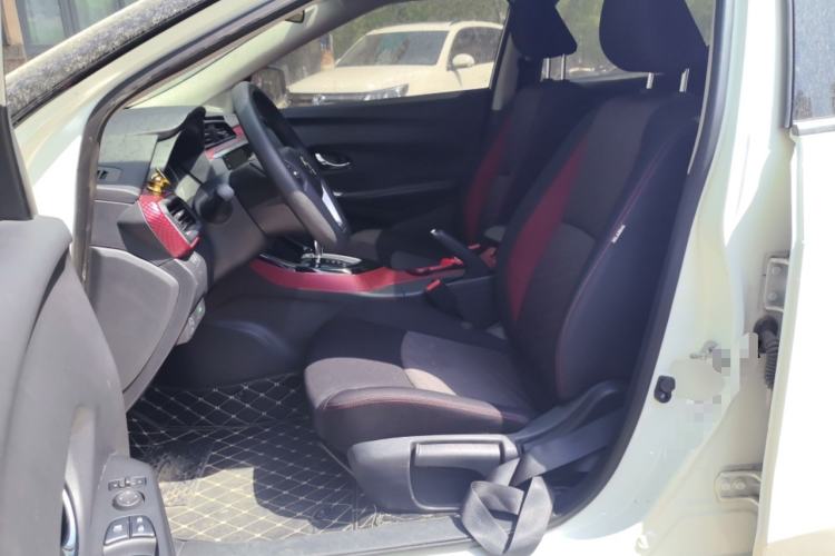 Used Nissan Lannia 2020 1.6L CVT Cool Edition Left Front Seat
