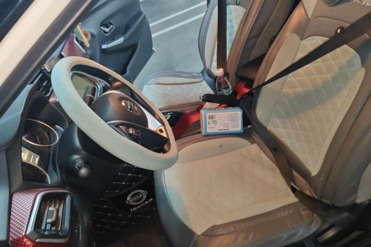 Used Nissan Lannia 2020 1.6L CVT Smart Connect Smart Cool Edition Left Front Seat