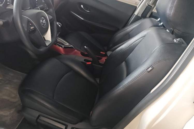 Used Nissan Lannia 2020 1.6L CVT Cool Edition Left Front Seat