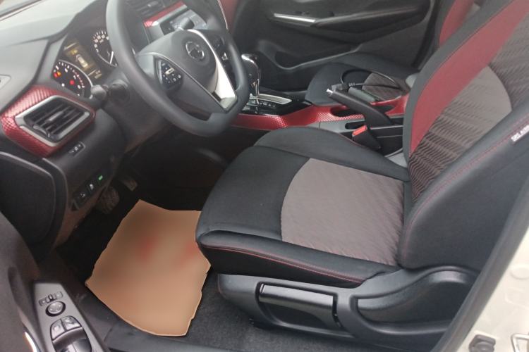 Used Nissan Lannia 2020 1.6L CVT Smart Connect Smart Cool Edition Left Front Seat