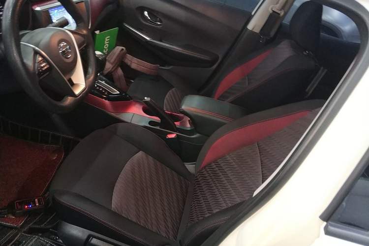 Used Nissan Lannia 2020 1.6L CVT Cool Edition Left Front Seat