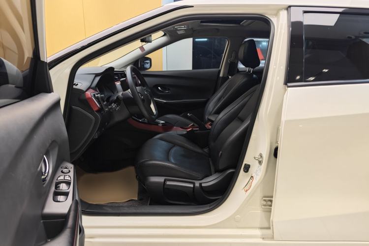Used Nissan Lannia 2020 1.6L CVT Cool Edition Left Front Seat