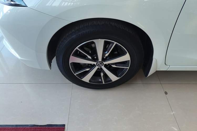 Used Nissan Lannia 2020 1.6L CVT Cool Edition Left Front Wheel Hub