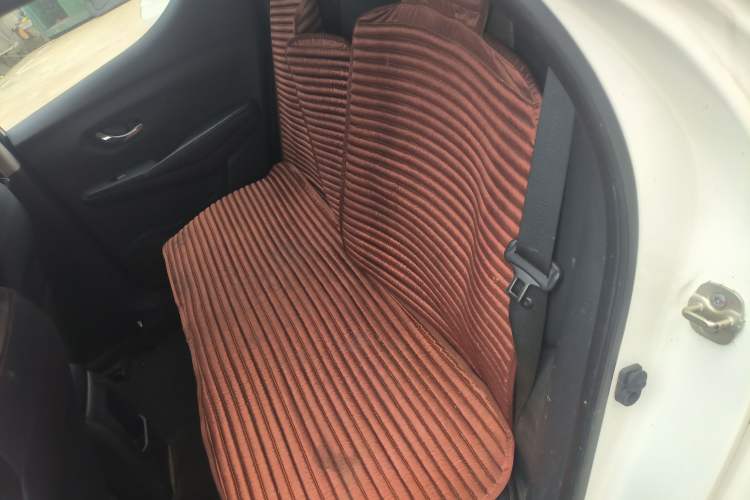 Used Nissan Lannia 2020 1.6L CVT Cool Edition Left Rear Seat