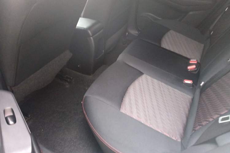 Used Nissan Lannia 2020 1.6L CVT Smart Connect Smart Cool Edition Left Rear Seat