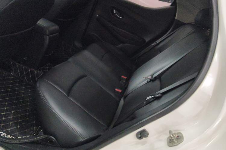 Used Nissan Lannia 2020 1.6L CVT Smart Connect Smart Cool Edition Left Rear Seat