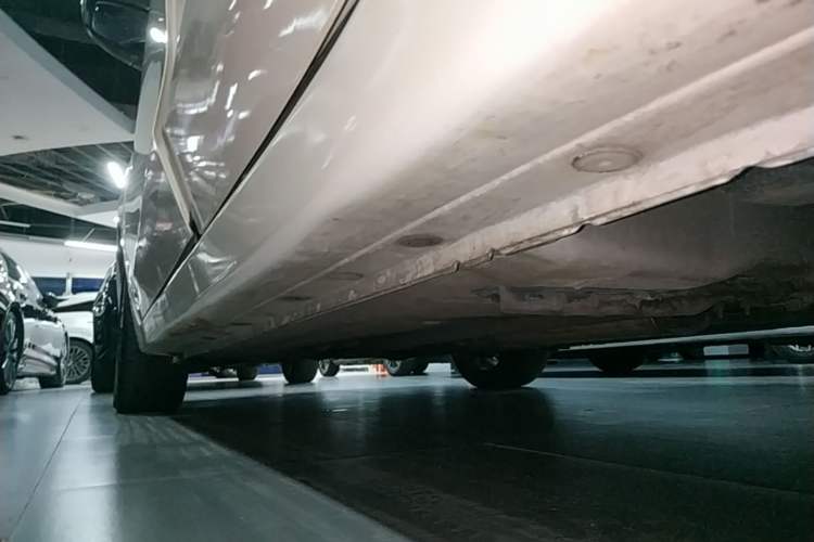Used Nissan Lannia 2020 1.6L CVT Smart Connect Smart Cool Edition Left Side Sill