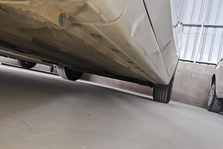 Used Nissan Lannia 2020 1.6L CVT Cool Edition Left Side Sill