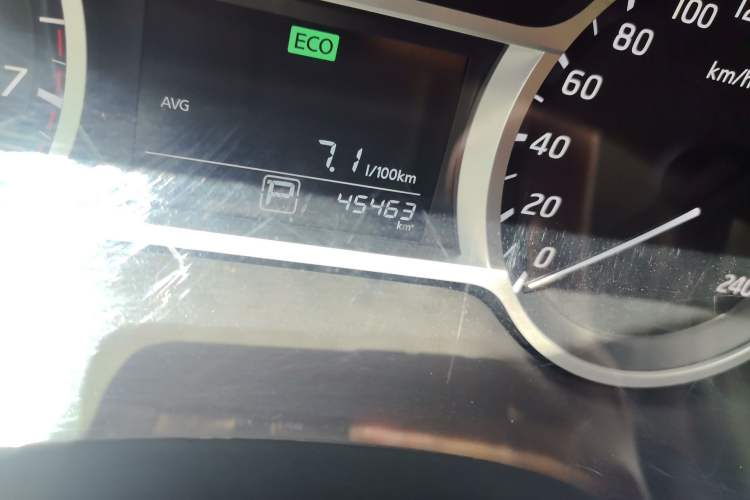 Used Nissan Lannia 2020 1.6L CVT Cool Edition Odometer Close Up