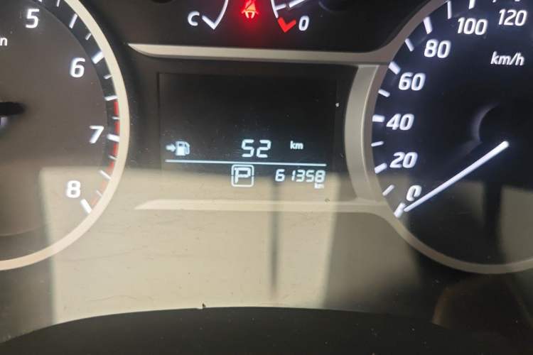 Used Nissan Lannia 2020 1.6L CVT Cool Edition Odometer Close Up