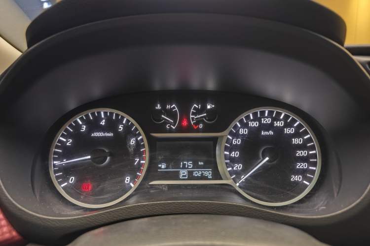 Used Nissan Lannia 2020 1.6L CVT Cool Edition Odometer Close Up