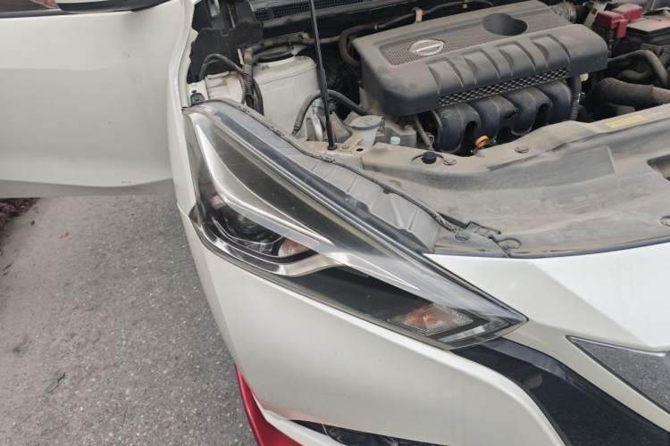 Used Nissan Lannia 2020 1.6L CVT Cool Edition Right Front Headlight