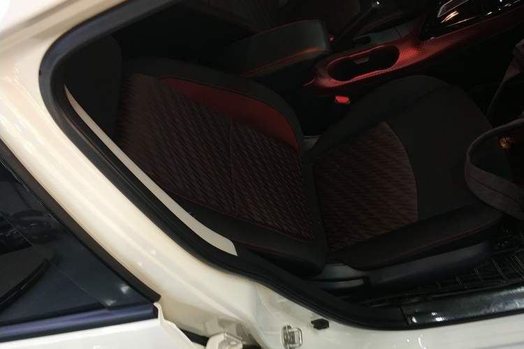Used Nissan Lannia 2020 1.6L CVT Cool Edition Right Front Seat