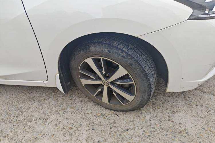 Used Nissan Lannia 2020 1.6L CVT Cool Edition Right Front Wheel Hub