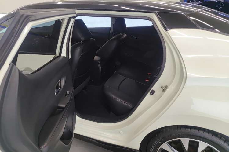 Used Nissan Lannia 2020 1.6L CVT Smart Connect Smart Cool Edition Right Rear Seat