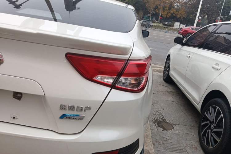 Used Nissan Lannia 2020 1.6L CVT Smart Connect Smart Cool Edition Right Rear Taillight