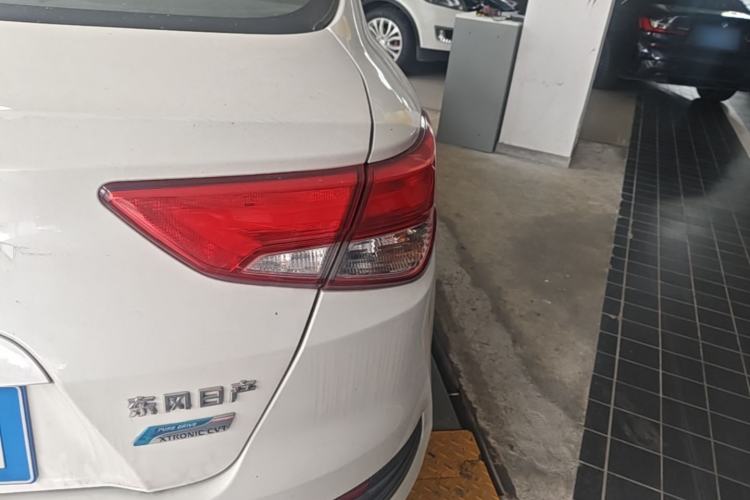 Used Nissan Lannia 2020 1.6L CVT Cool Edition Right Rear Taillight