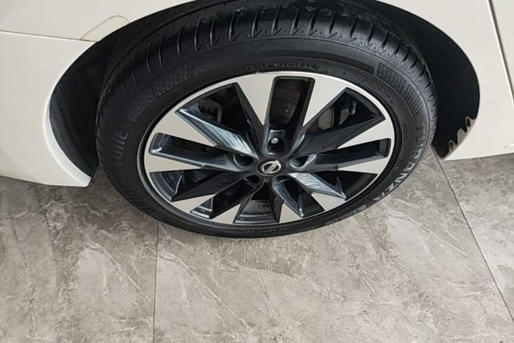 Used Nissan Lannia 2020 1.6L CVT Smart Connect Smart Cool Edition Right Rear Wheel Hub