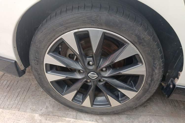 Used Nissan Lannia 2020 1.6L CVT Smart Connect Smart Cool Edition Right Rear Wheel Hub