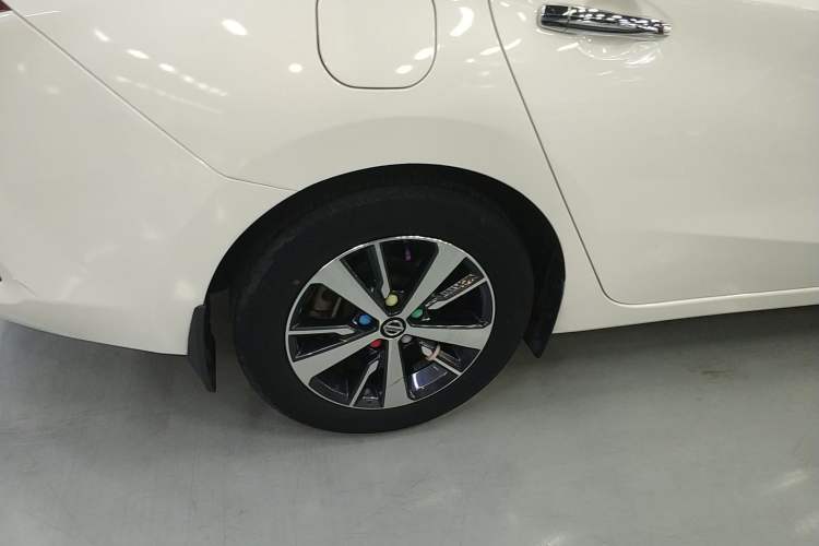 Used Nissan Lannia 2020 1.6L CVT Cool Edition Right Rear Wheel Hub
