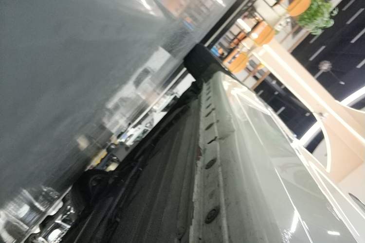 Used Nissan Lannia 2020 1.6L CVT Cool Edition Right Side Sill
