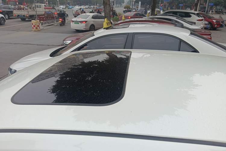 Used Nissan Lannia 2020 1.6L CVT Smart Connect Smart Cool Edition Roof