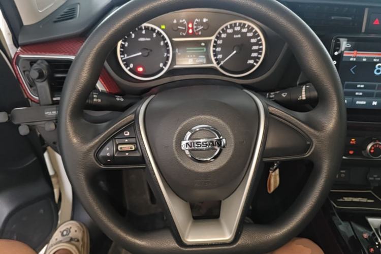 Used Nissan Lannia 2020 1.6L CVT Cool Edition Steering Wheel