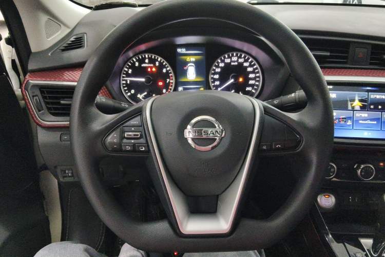 Used Nissan Lannia 2020 1.6L CVT Smart Connect Smart Cool Edition Steering Wheel