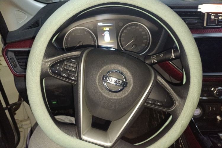 Used Nissan Lannia 2020 1.6L CVT Smart Connect Smart Cool Edition Steering Wheel