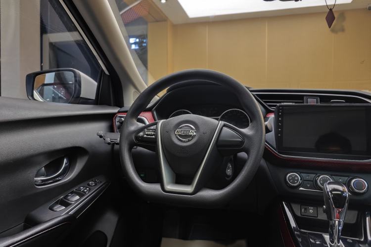 Used Nissan Lannia 2020 1.6L CVT Cool Edition Steering Wheel