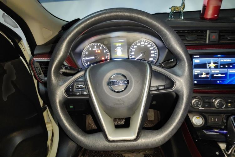 Used Nissan Lannia 2020 1.6L CVT Smart Connect Smart Cool Edition Steering Wheel