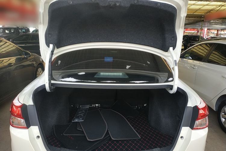 Used Nissan Lannia 2020 1.6L CVT Cool Edition Trunk