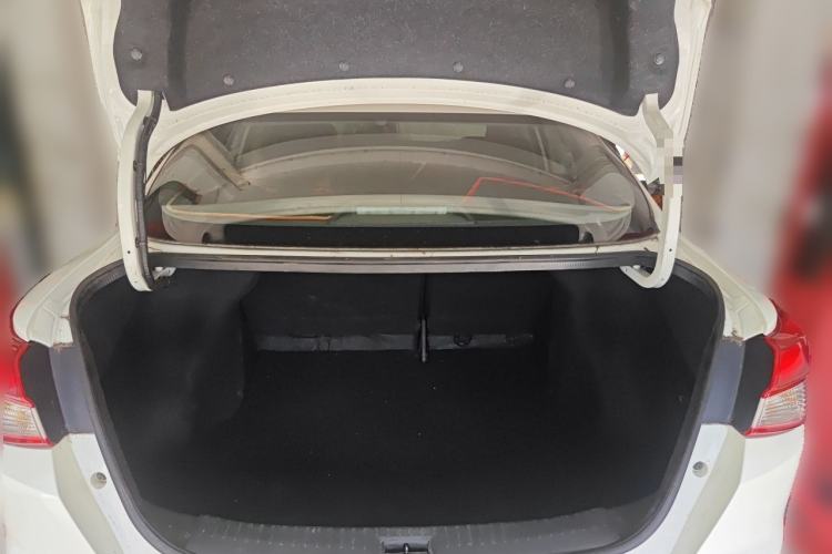Used Nissan Lannia 2020 1.6L CVT Cool Edition Trunk