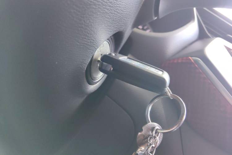 Used Nissan Lannia 2020 1.6L CVT Cool Edition Vehicle Key