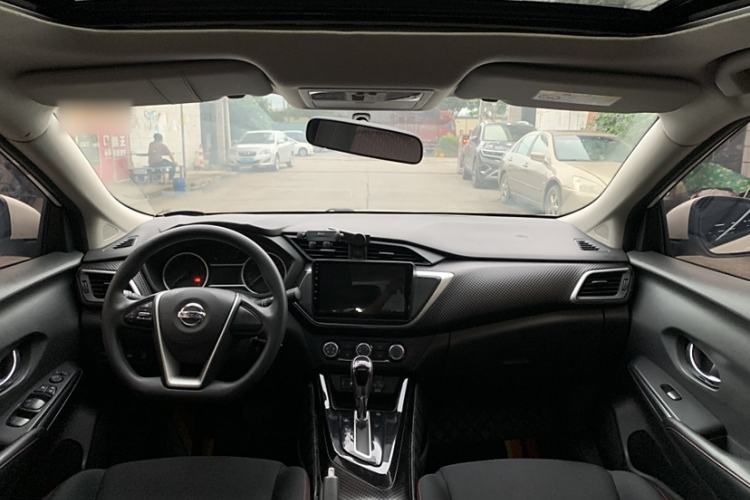 Used Nissan Lannia 2021 1.6L CVT Cool Edition Audio And AC Panel