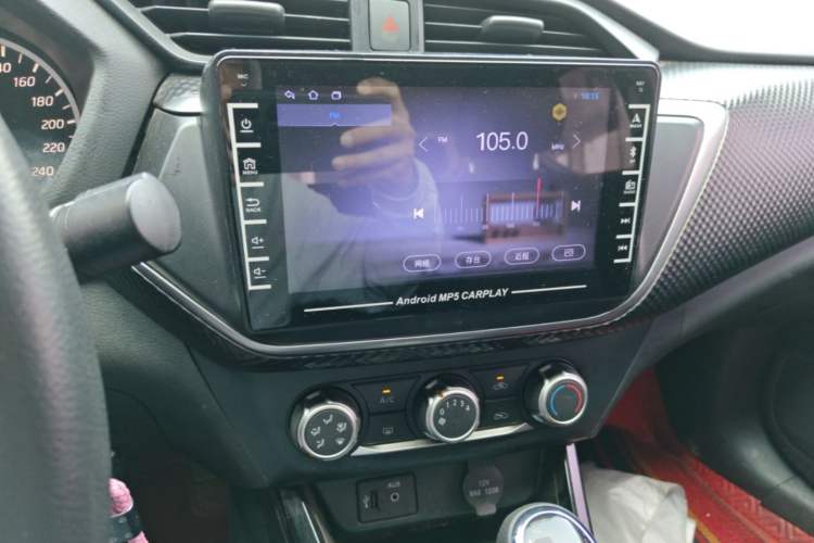 Used Nissan Lannia 2021 1.6L CVT Cool Edition Audio And AC Panel