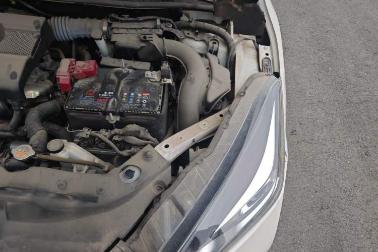 Used Nissan Lannia 2021 1.6L CVT Cool Edition Engine Bay Left