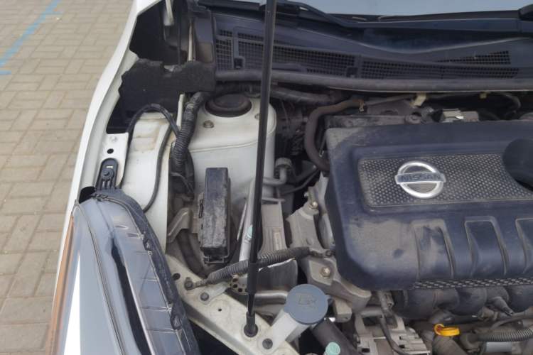 Used Nissan Lannia 2021 1.6L CVT Smart Connect Smart Cool Edition Engine Bay Right