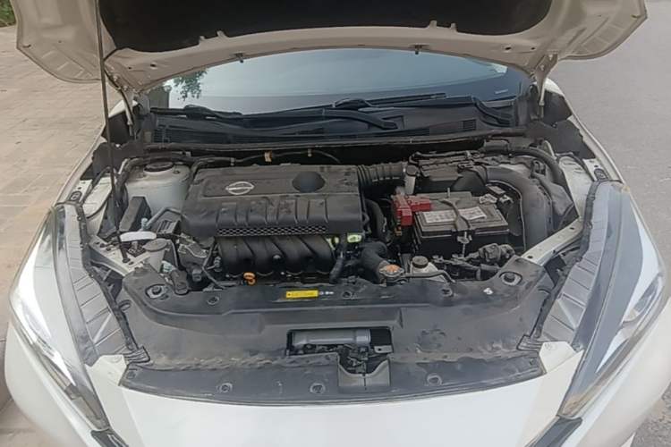 Used Nissan Lannia 2021 1.6L CVT Cool Edition Engine Bay