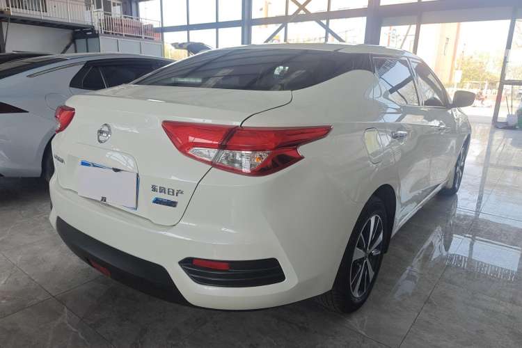 Used Nissan Lannia 2021 1.6L CVT Cool Edition Exterior 3